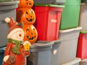 7 Steps to Storing Holiday Decorations After Downsizing